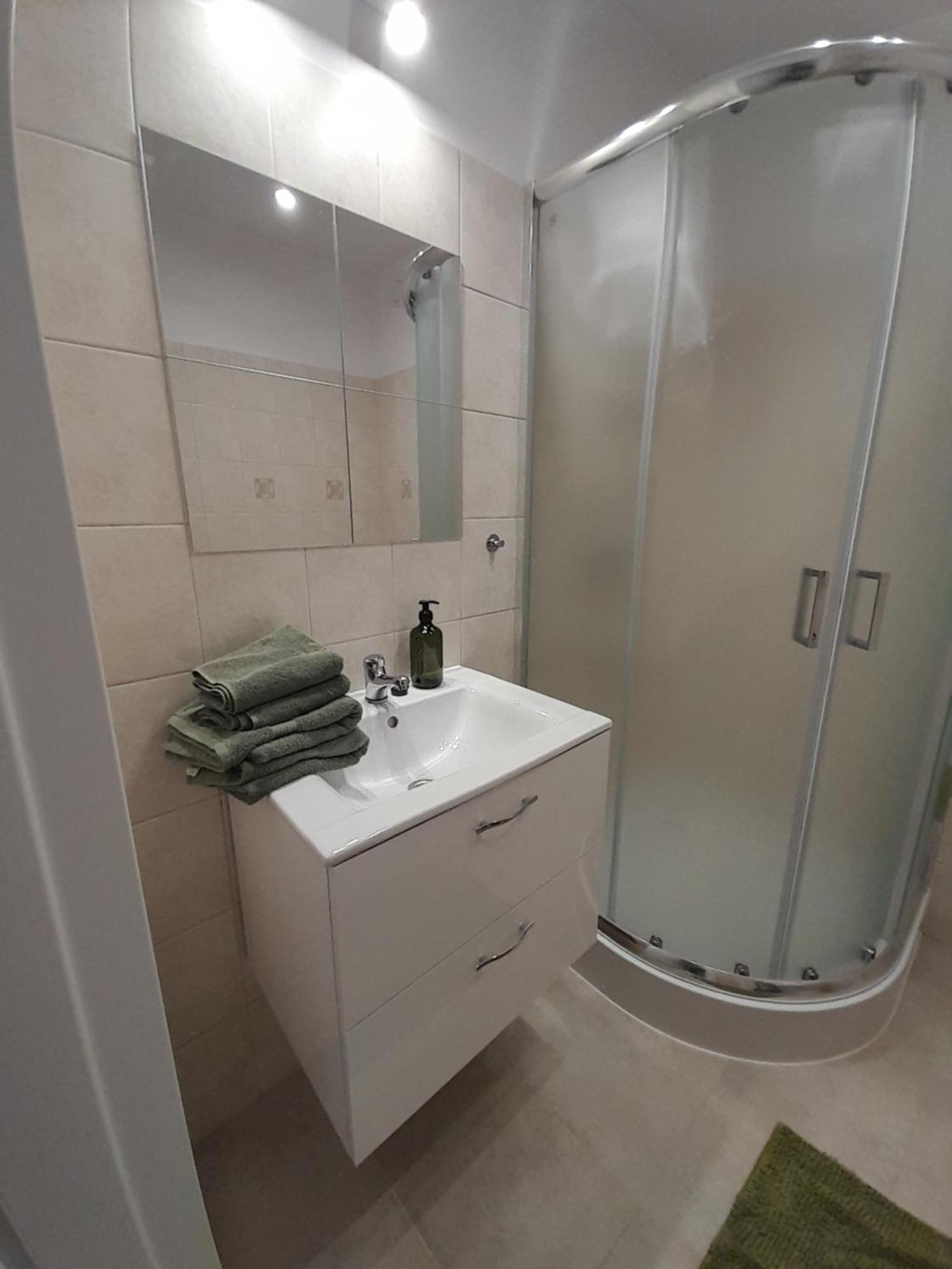 Old Town Premium Apartment - Ghetto Heroes Square View Krakau Buitenkant foto